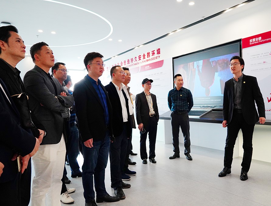 中国·18luck新利集团(股份)有限公司-官方网站