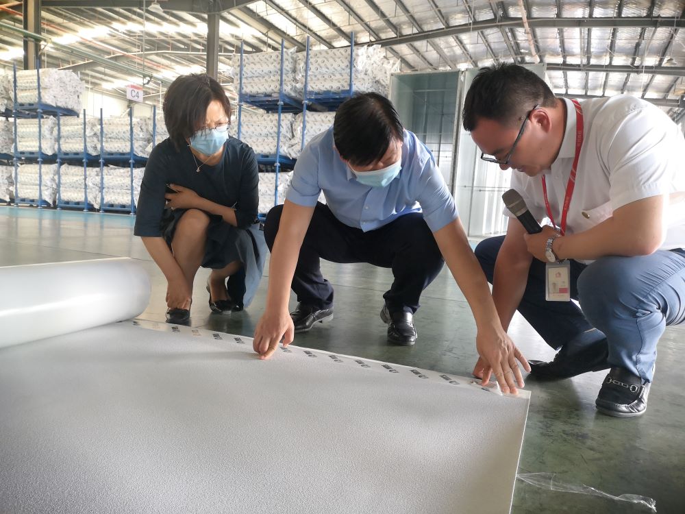 中国·18luck新利集团(股份)有限公司-官方网站