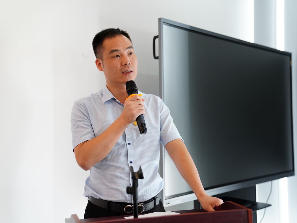中国·18luck新利集团(股份)有限公司-官方网站