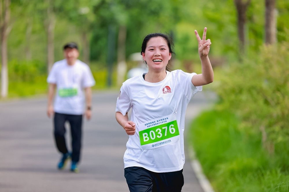 中国·18luck新利集团(股份)有限公司-官方网站