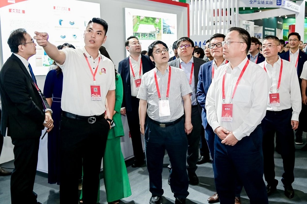 中国·18luck新利集团(股份)有限公司-官方网站