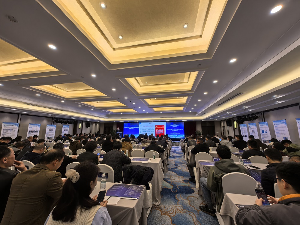 中国·18luck新利集团(股份)有限公司-官方网站
