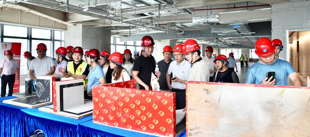 中国·18luck新利集团(股份)有限公司-官方网站